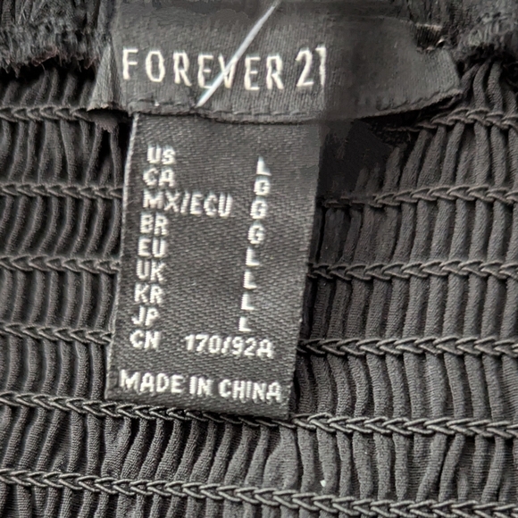 Forever 21 Black Smocked Ruffle Crop Top - Picture 6 of 11